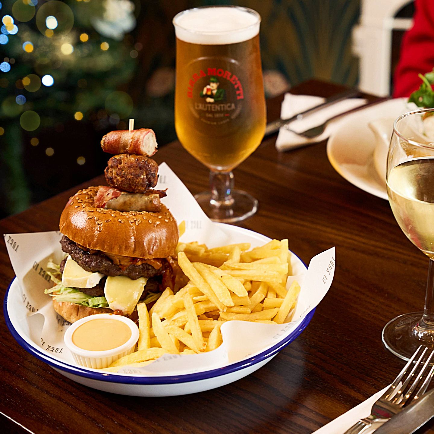 Festive Lunch & Dinner at The Dapple Grey in Uttoxeter